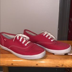 Red keds